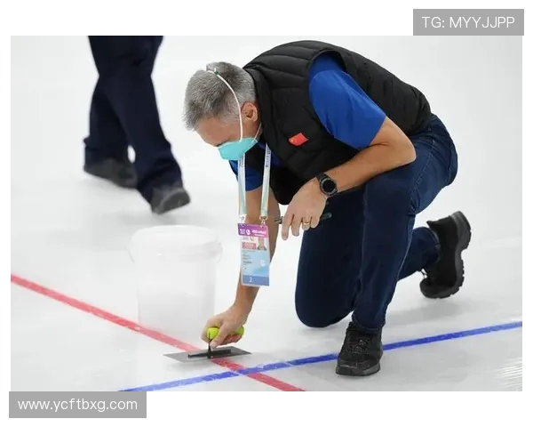 滑板精英赛点评北京街舞队展现出色团队协作与默契配合 滑板精英赛点评北京街舞队展现出色团队协作与默契配合