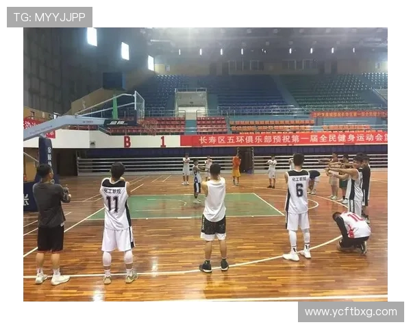 重庆篮球队与广州篮球队赛后技术分析与战术总结